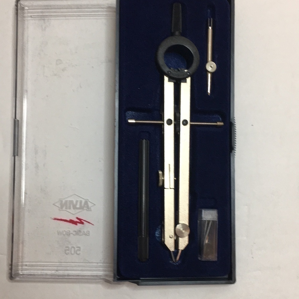 Basic bow compass with ruling pen